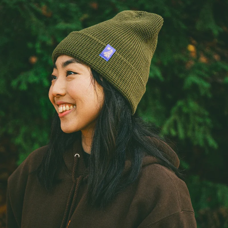 Wavy Pine Beanie (Green)