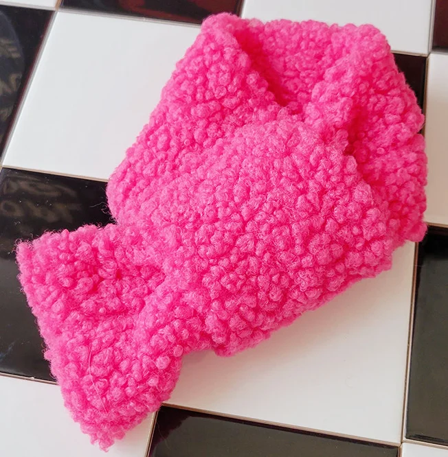 Wooflink Vivid Winter Scarf in Pink